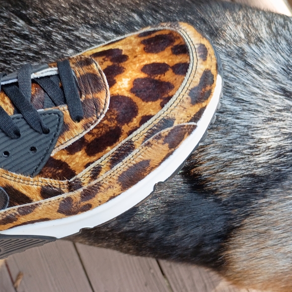 Nike Leopard Print Athletic Shoes... FUR... NEW main image 12